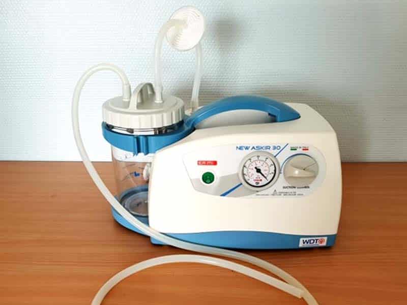 Aspirateur chirurgical pour les chirurgies de vos chiens, chats et nacs Un aspirateur chirurgical pour les chirurgies de vos chiens, chats et Nacs, près de Calais